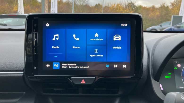 Toyota Yaris 1.5 Hybrid Design 5dr CVT Hybrid Hatchback